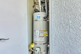 5201 Laguna Oaks Dr, Elk Grove, CA 95758 - Photo 20