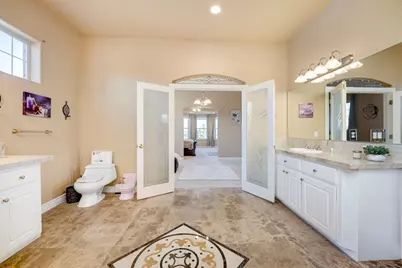 100 Englehart Drive, Folsom, CA 95630 - Photo 40