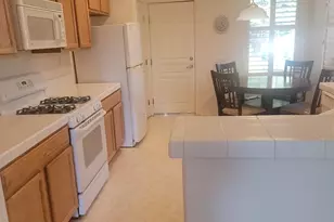 302 Timberland Ct, Lincoln, CA 95648 - Photo 2