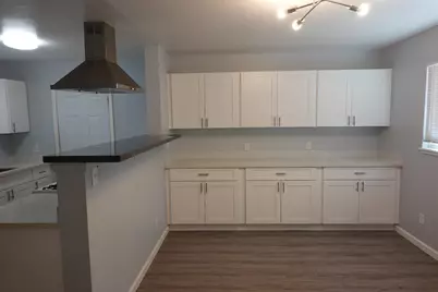 2343 Thompson Way, Sacramento, CA 95822 - Photo 8