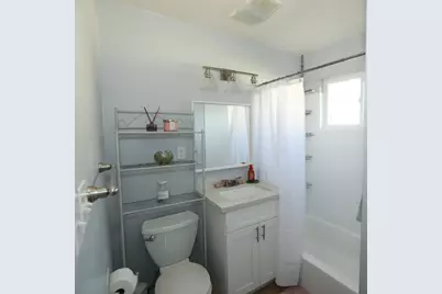 2343 Thompson Way, Sacramento, CA 95822 - Photo 18