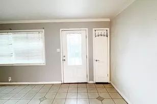 1915 W Harding Way, Stockton, CA 95203 - Photo 10