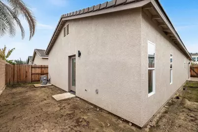 1415 Villa Way, Modesto, CA 95351 - Photo 36