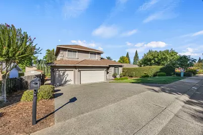 6113 Kifisia Way, Fair Oaks, CA 95628 - Photo 58