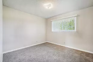 9380 Mirandy Dr, Sacramento, CA 95826 - Photo 28