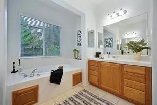 5753 Northborough Dr, Sacramento, CA 95835 - Photo 16