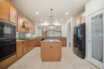 2381 Nutwood Place, Manteca, CA 95336 - Photo 14