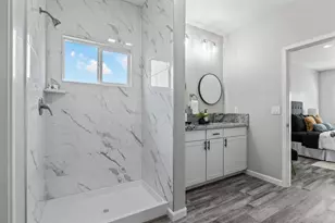 232 E Roseburg Ave, Modesto, CA 95350 - Photo 16