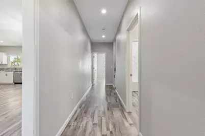 232 E Roseburg Avenue, Modesto, CA 95350 - Photo 18