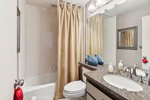 1911 Discovery Village Ln, Gold River, CA 95670 - Photo 34