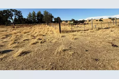 9881 Scenic Valley Road, Valley Springs, CA 95252 - Photo 10