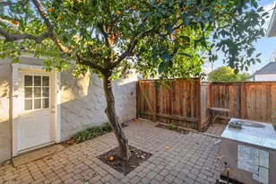 2683 Harkness St, Sacramento, CA 95818 - Photo 48