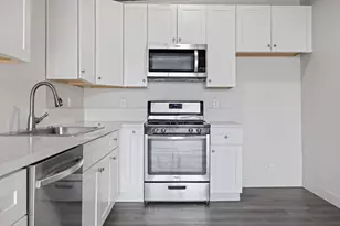 2023 Ellis St, Modesto, CA 95354 - Photo 12