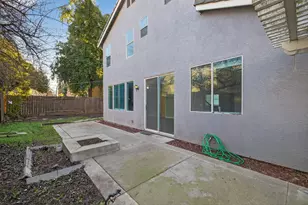 9479 Windrunner Ln, Elk Grove, CA 95758 - Photo 32