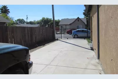 1600 Sunnyside Avenue, Stockton, CA 95205 - Photo 4