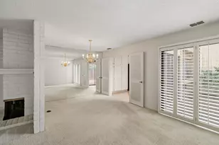 704 Dunbarton Cir, Sacramento, CA 95825 - Photo 14