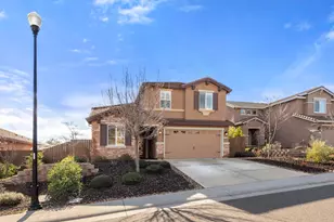 209 Vanney Ct, Roseville, CA 95661 - Photo 2