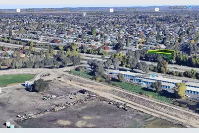 9051 Kelley Drive, Stockton, CA 95209 - Photo 14
