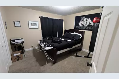 3115 E Clinton Avenue, Fresno, CA 93703 - Photo 14