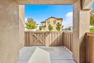 3849 Miners Ravine Dr, Roseville, CA 95661 - Photo 30