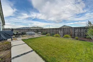 1492 Seneca Cir, El Dorado Hills, CA 95762 - Photo 30