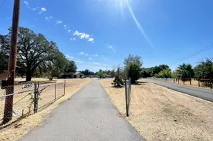 19533 Gas Point Rd, Cottonwood, CA 96022 - Photo 4