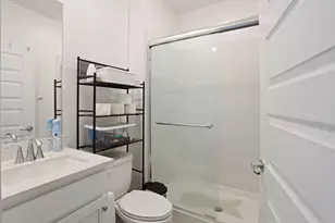 7048 Blue Bay Ln, Stockton, CA 95219 - Photo 12