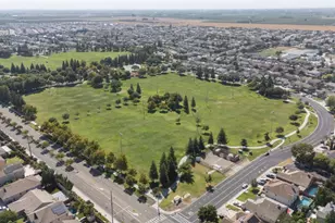 864 Heartland Dr, Manteca, CA 95337 - Photo 4