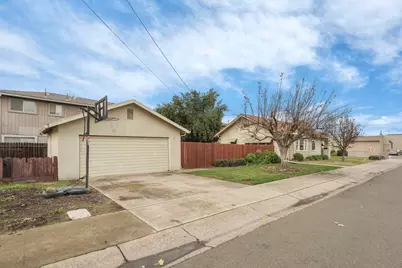 400 Chestnut Street, Lodi, CA 95240 - Photo 6