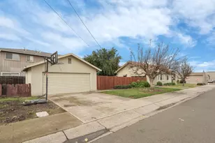 400 Chestnut St, Lodi, CA 95240 - Photo 6