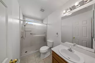 2005 Floral Ct, Modesto, CA 95356 - Photo 22