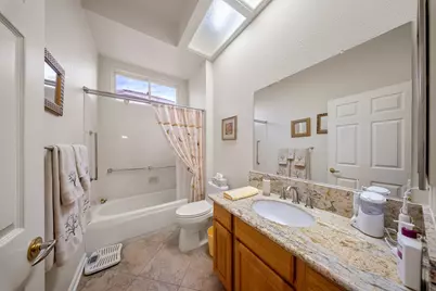 300 Cope Ridge Court, Roseville, CA 95747 - Photo 14