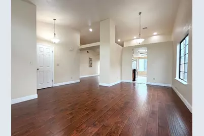 8280 Summer Falls Circle, Sacramento, CA 95828 - Photo 4