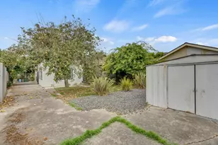 2437 Acton St, Berkeley, CA 94702 - Photo 32