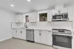 2437 Acton St, Berkeley, CA 94702 - Photo 44