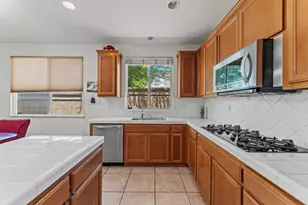 23 Delta Tule Ct, Sacramento, CA 95834 - Photo 18