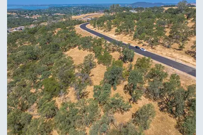 6702 Western Sierra Way, El Dorado Hills, CA 95762 - Photo 20