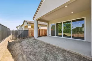 1127 Riverbend Dr, Brentwood, CA 94513 - Photo 16