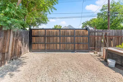 3641 5th Avenue, Sacramento, CA 95817 - Photo 46