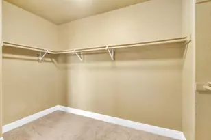 8085 Goran Ct, Sacramento, CA 95828 - Photo 22