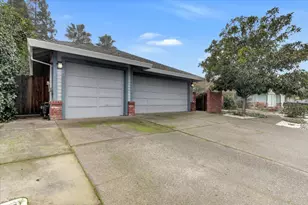 5316 Engle Rd, Carmichael, CA 95608 - Photo 2