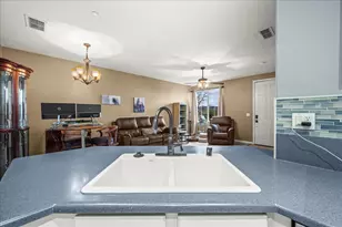 1902 Esplanade Cir, Folsom, CA 95630 - Photo 8