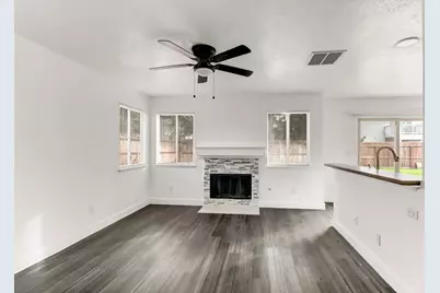 640 Calaveras Court, Yuba City, CA 95991 - Photo 2