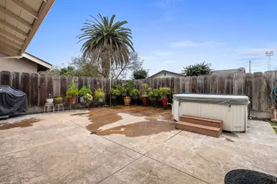 7542 Locust Street, Hughson, CA 95326 - Photo 38