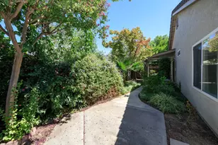 2123 Spring Blossom Ln, Turlock, CA 95382 - Photo 36