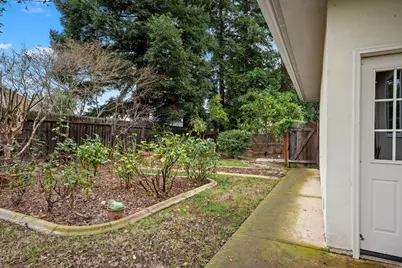 5 Latham Lane, Sacramento, CA 95864 - Photo 66