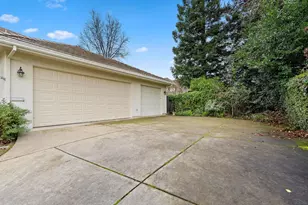 5 Latham Ln, Sacramento, CA 95864 - Photo 70