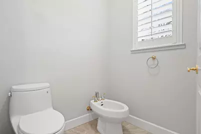 5 Latham Lane, Sacramento, CA 95864 - Photo 36