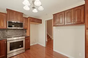 701 Erie Dr, Stockton, CA 95210 - Photo 8