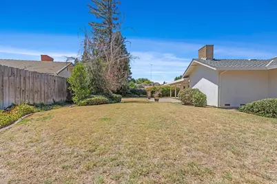 2620 Portsmouth Lane, Modesto, CA 95355 - Photo 32
